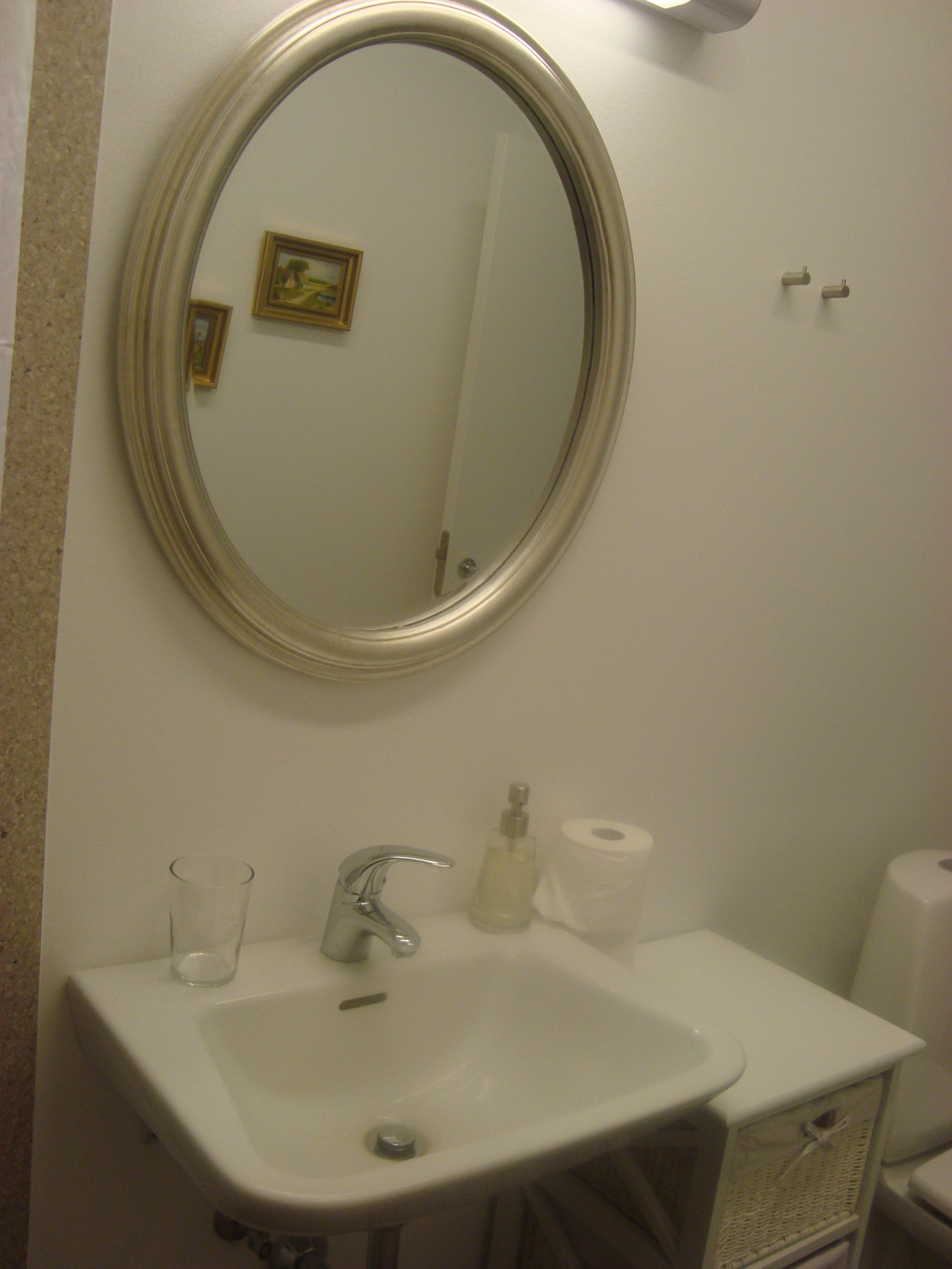 comfort double or twin room, private bathroom | bathroom sink