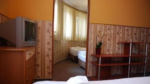 Iron/ironing board (on request), WiFi (free) - Via Steso (Gdansk)