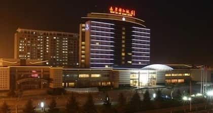 Qian'an Jinjiang Hotel