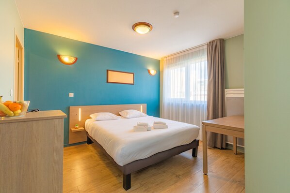 Superior Studio, Multiple Beds