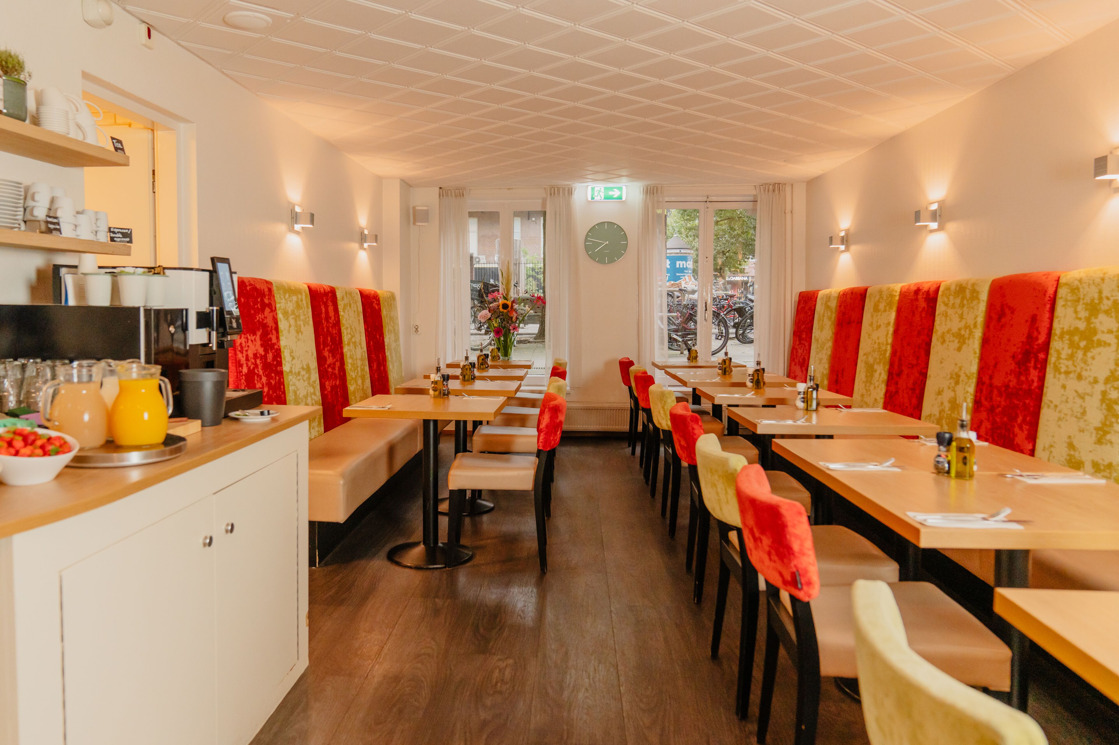 每日供應歐陸早餐 (每人 EUR17.50)