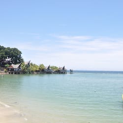 Playa privada, camas de playa gratis, snorkel, ski acuático