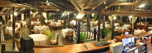 Restaurant - Batam View Beach Resort (Batam)