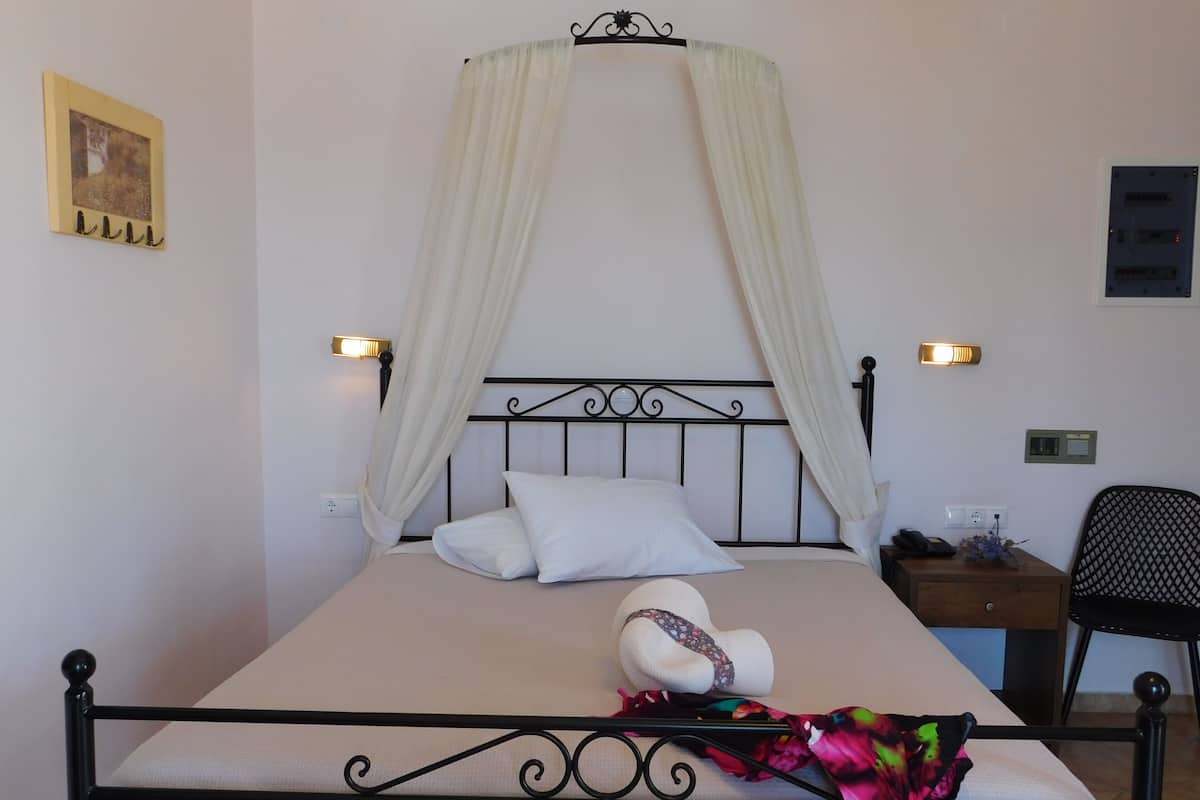 In-room safe, free cots/infant beds, free WiFi, bed sheets
