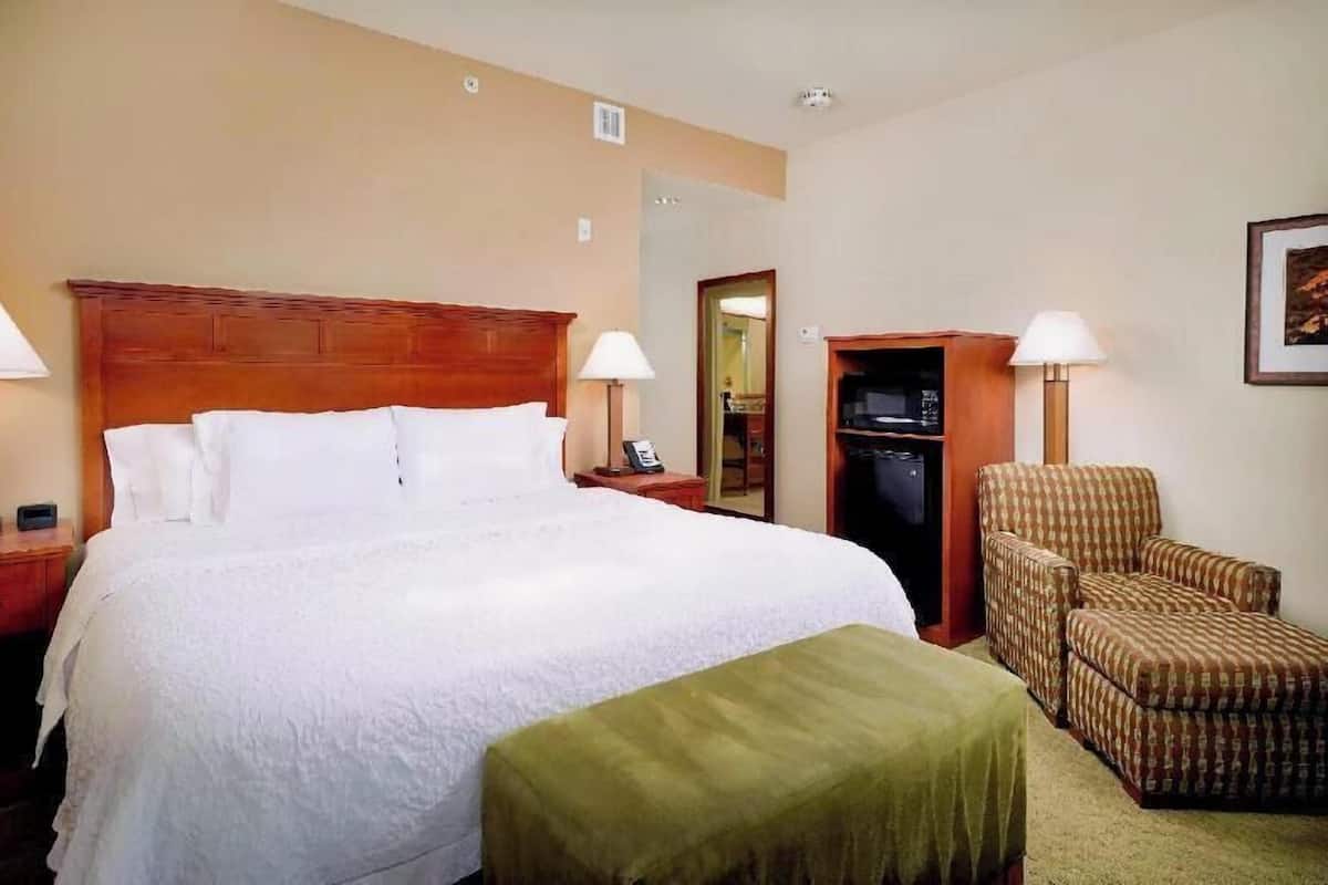 In-room safe, desk, laptop workspace, iron/ironing board