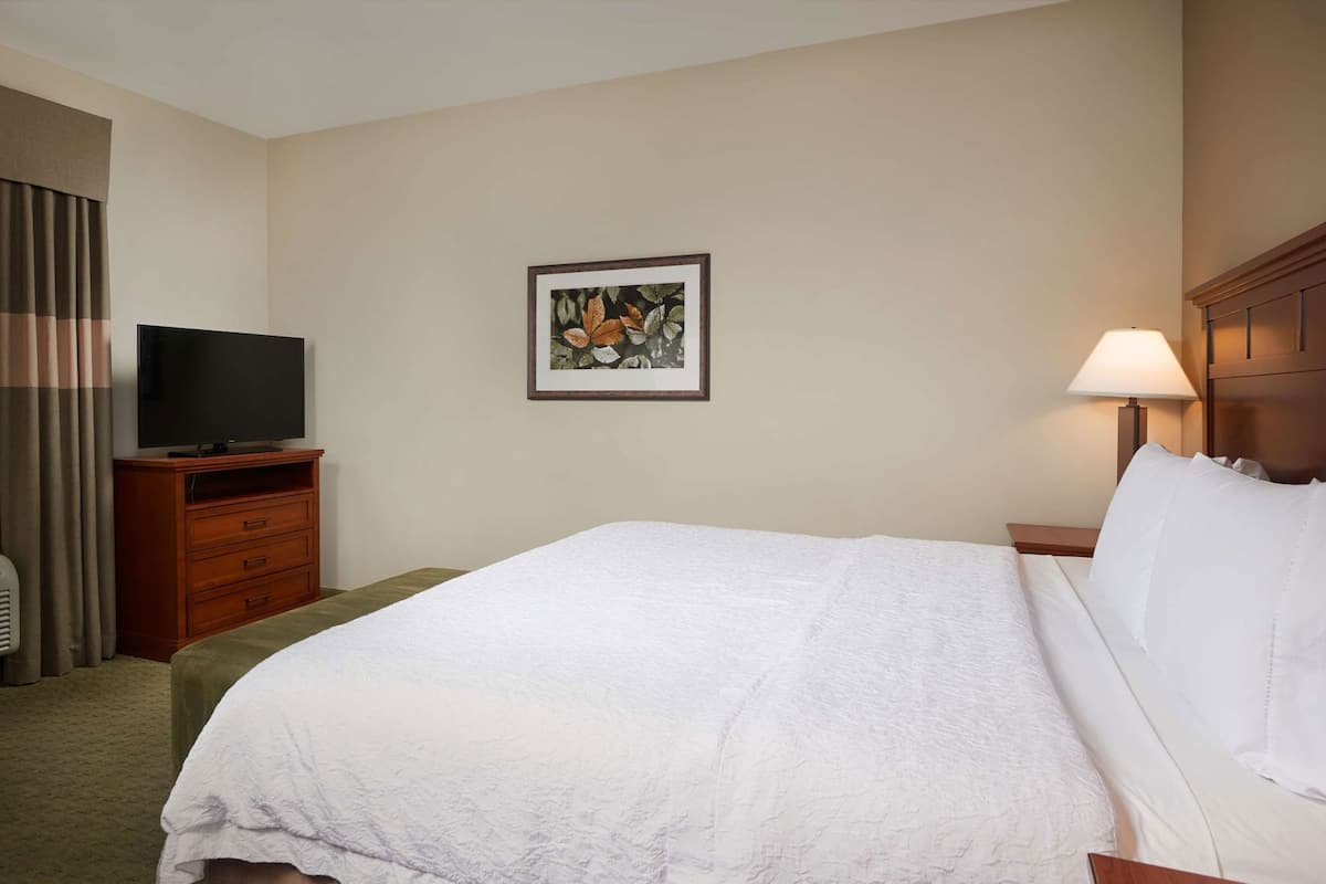 In-room safe, desk, laptop workspace, iron/ironing board