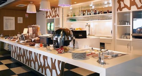 Daily buffet breakfast (EUR 18 per person)