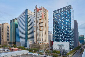 Exterior detail - F1 Hotel Manila (Taguig)