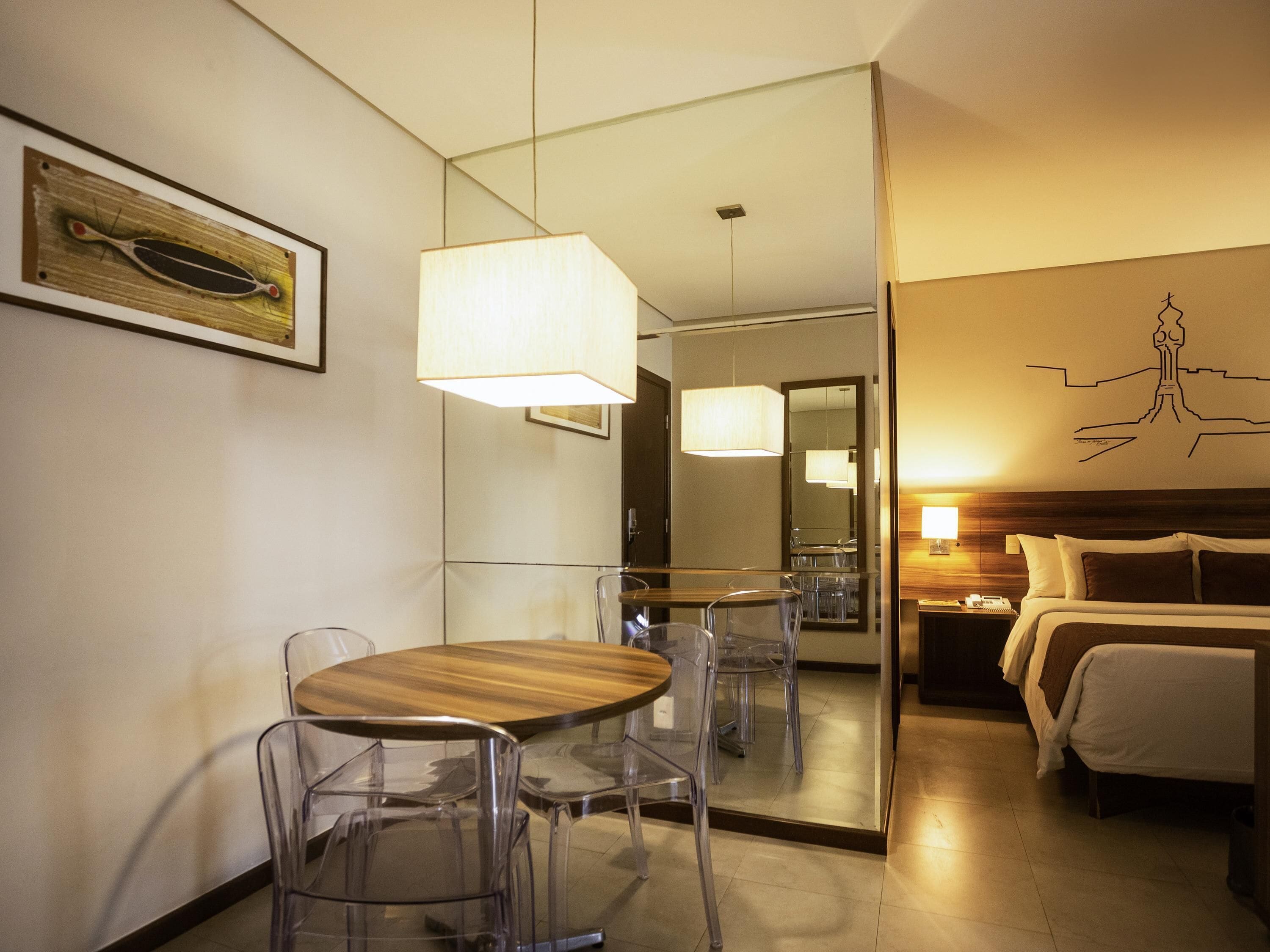 Chambre Supérieure, 1 grand lit et 1 canapé-lit