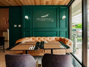 Breakfast, lunch, dinner served; Brazilian cuisine  - Mercure Belém Boulevard (Belém)