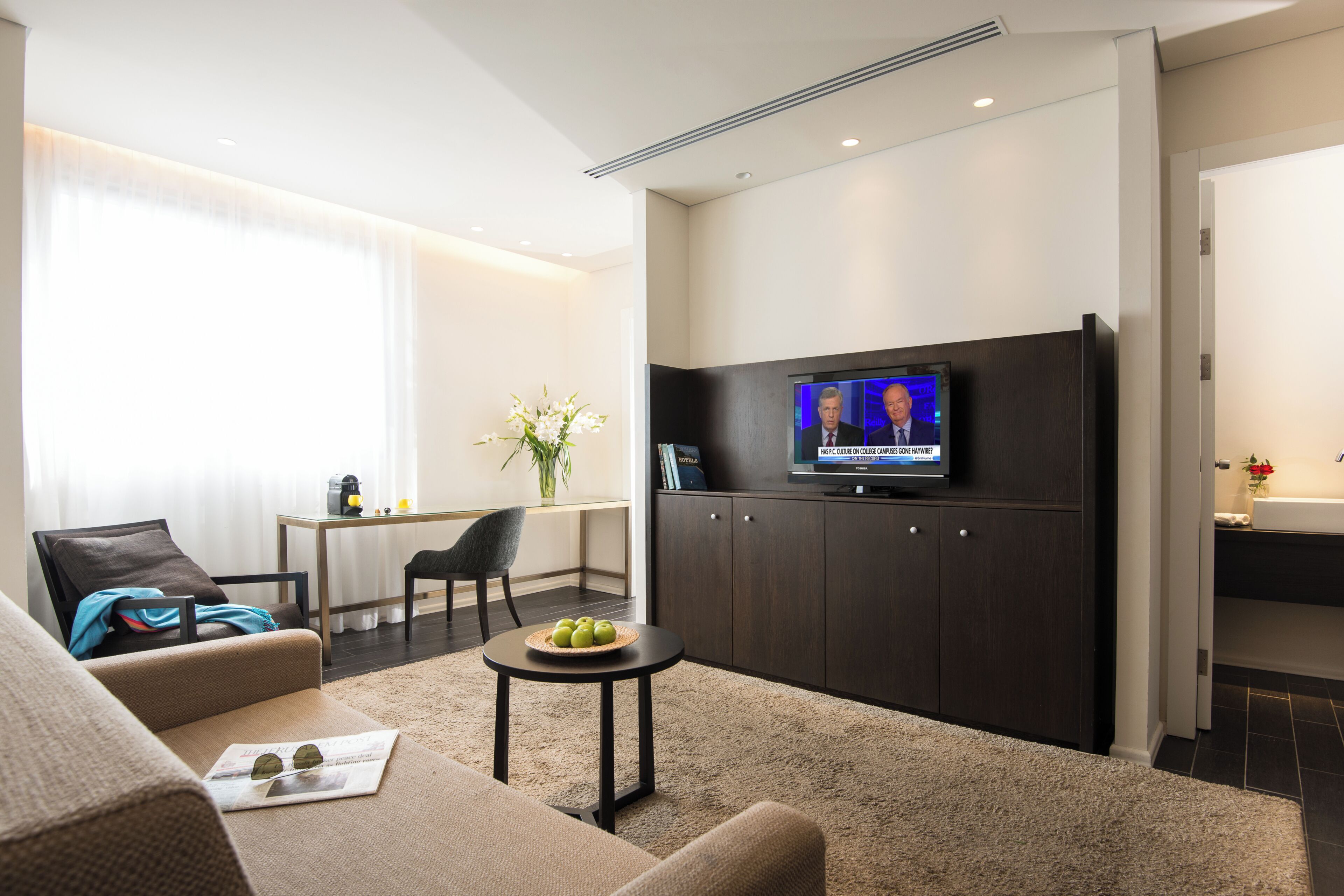 Suite | Area soggiorno | TV LCD