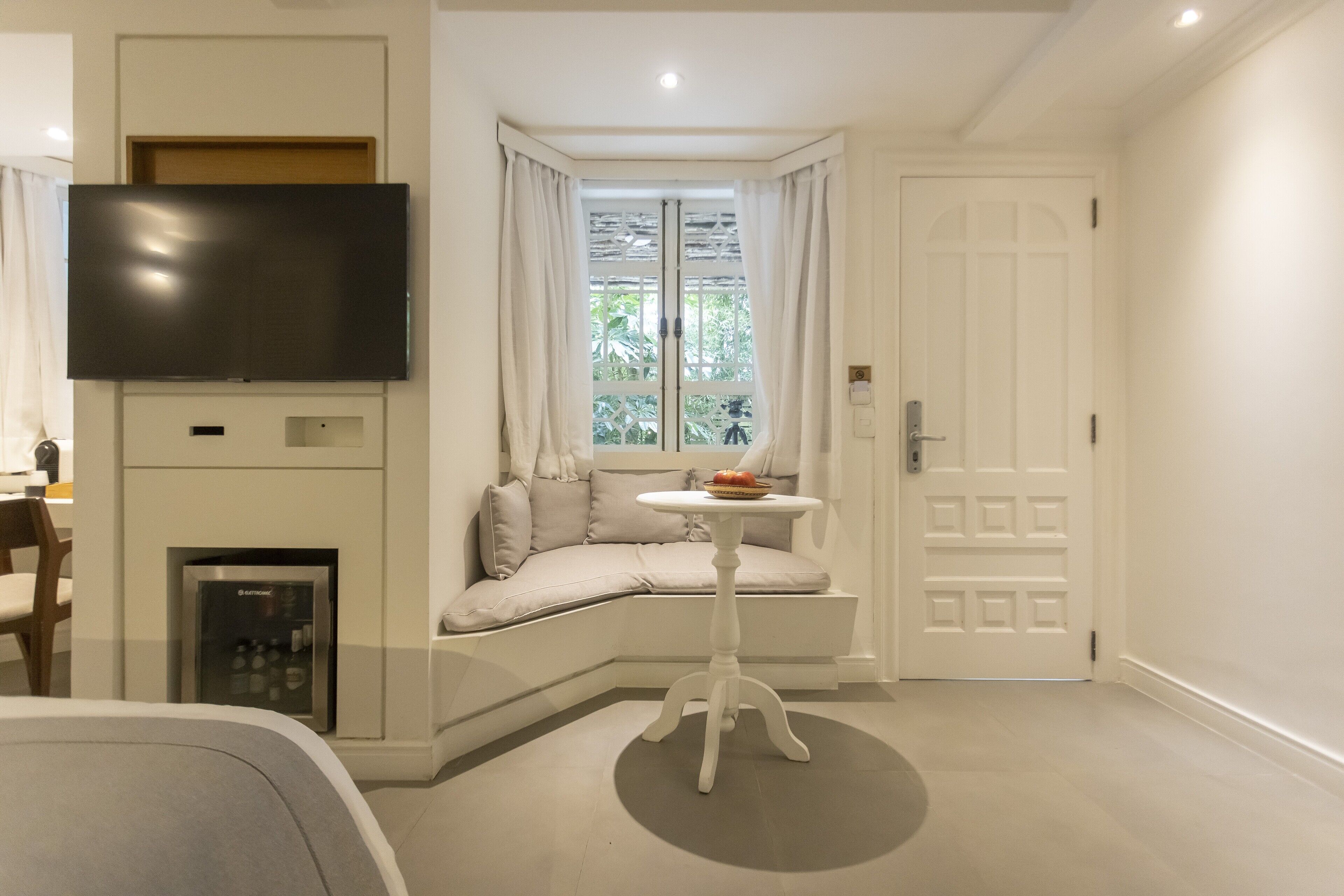 room | 1 bedroom, egyptian cotton sheets, premium bedding, minibar