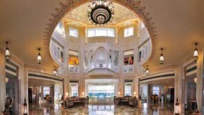 Lobby - Orient Taj Hotels and Resorts (Agra)
