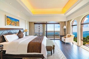 搖籃/嬰兒床、鬧鐘