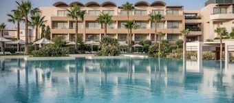 Avra Imperial Hotel