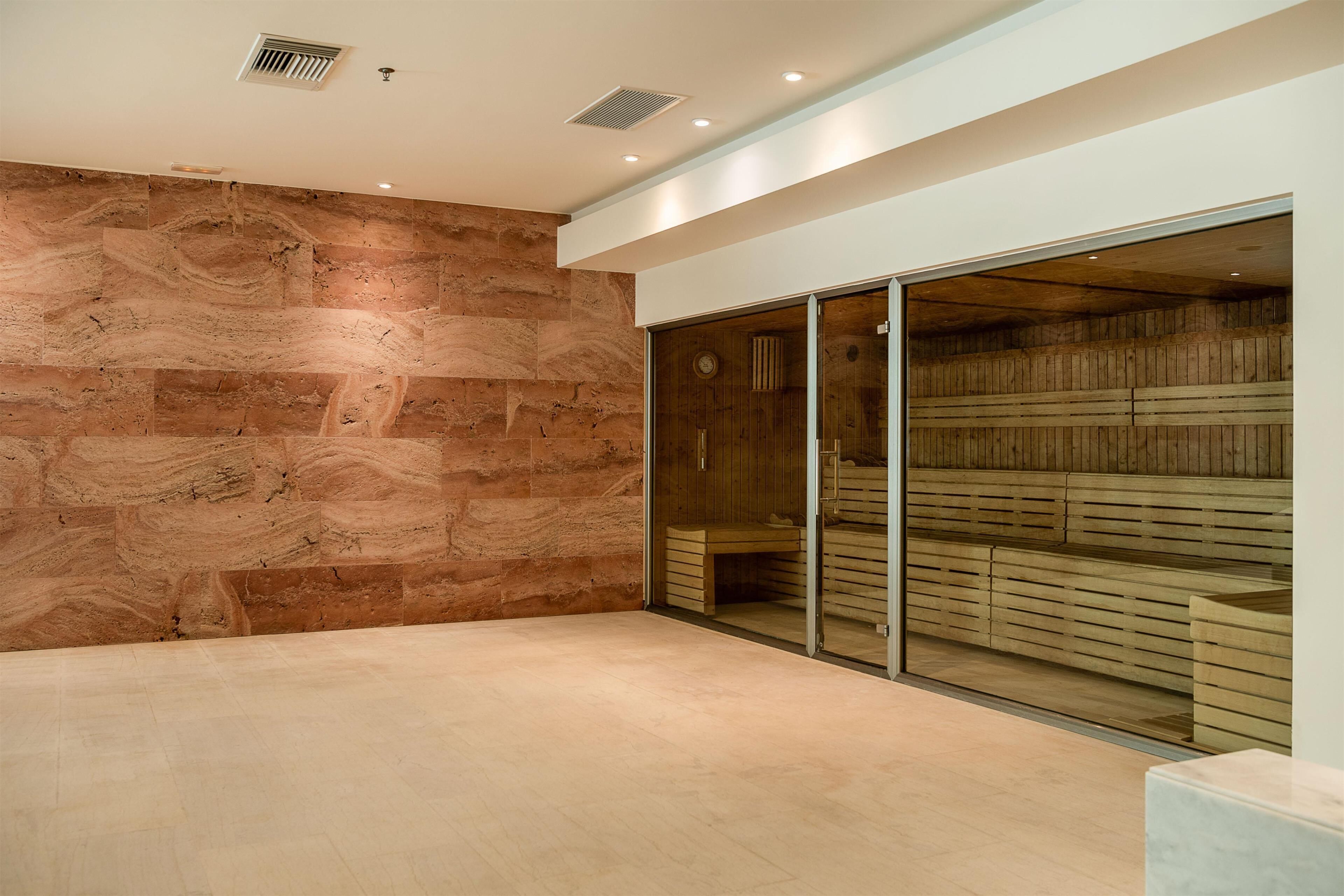 couples treatment room(s), sauna, steam room, body treatments