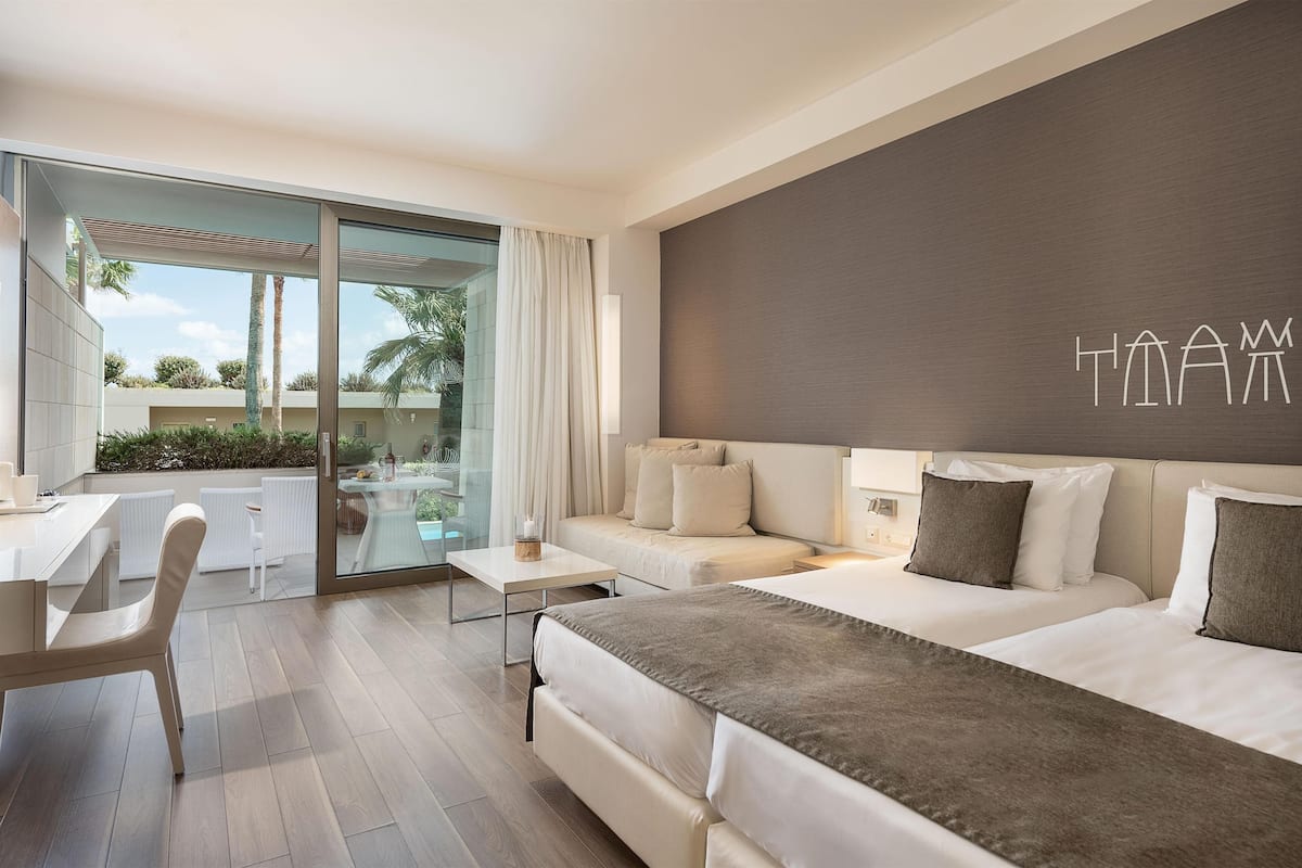 Chambre Deluxe (Sharing Pool) | 1 chambre, draps en coton égyptien, literie de qualité supérieure