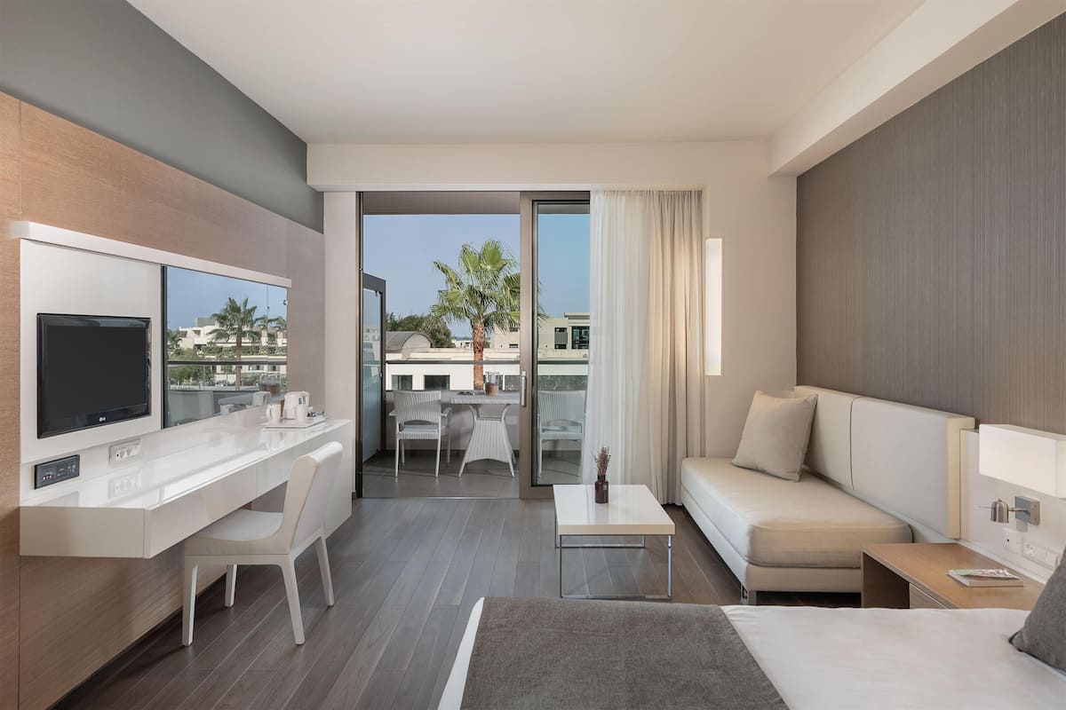 Chambre Deluxe, vue piscine | 1 chambre, draps en coton égyptien, literie de qualité supérieure