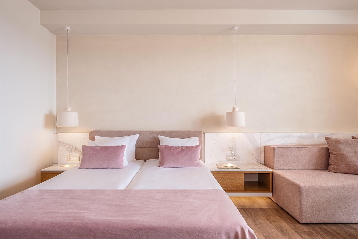 Premium Room - Residence Collection | 1 bedroom, Egyptian cotton sheets, premium bedding, pillowtop beds