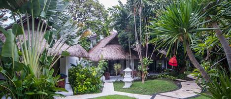 Garden Bungalow | Bộ đồ giường cao cấp, minibar, két bảo mật tại phòng