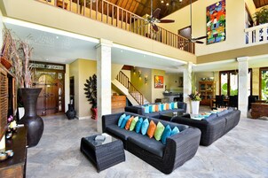 Vila, 3 kamar tidur, kolam renang pribadi | Seprai premium, minibar, brankas, dan tempat tidur lipat/tambahan