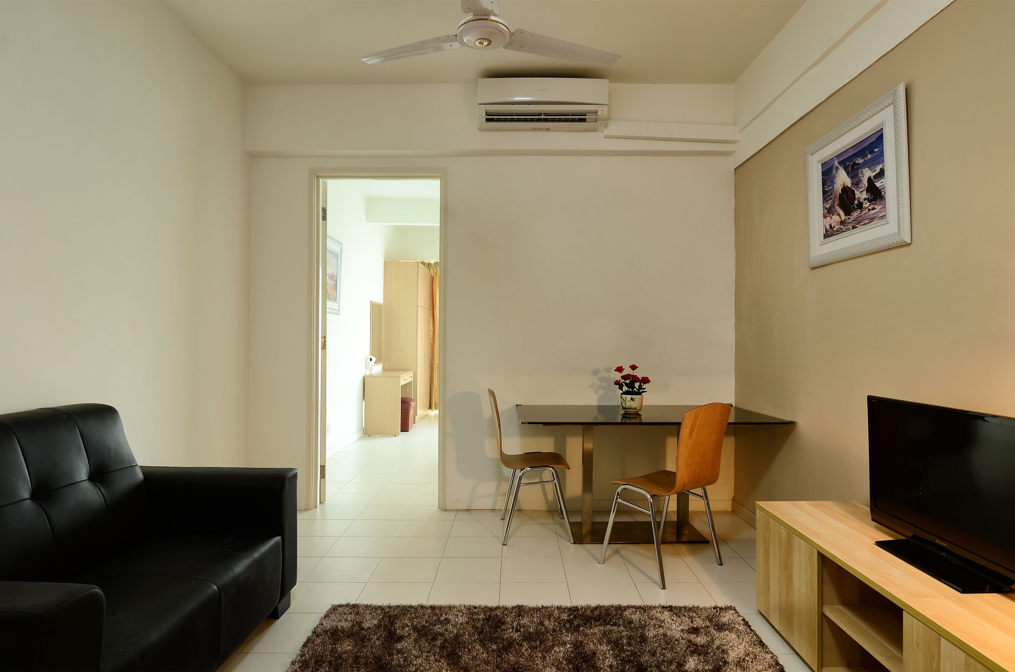 Photo - One-Stop Residence & Hotel