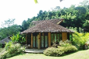 Exterior - Tadplacamp Organic Farm Stay (Mae Rim)