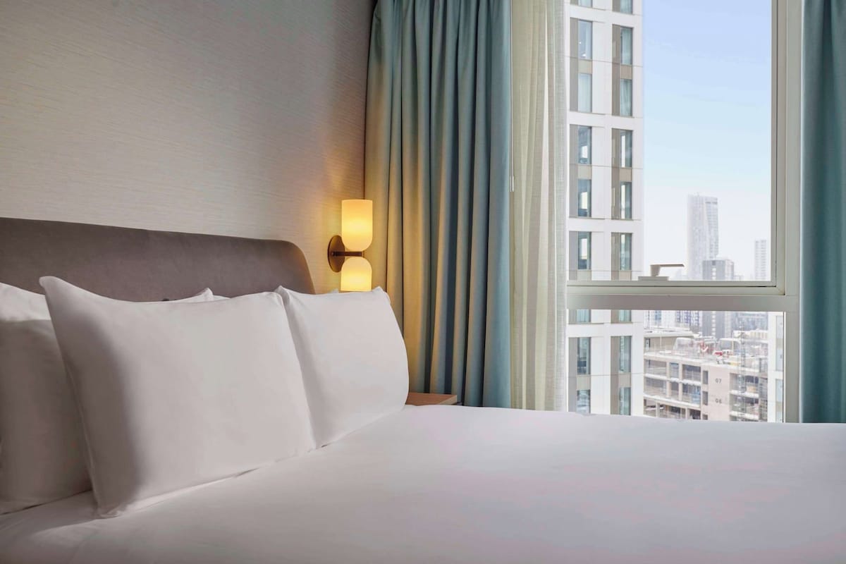 Hypo-allergenic bedding available, in-room safe, desk, laptop workspace