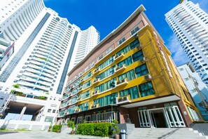 Front of property - Neo Hotel Pattaya (Pattaya)