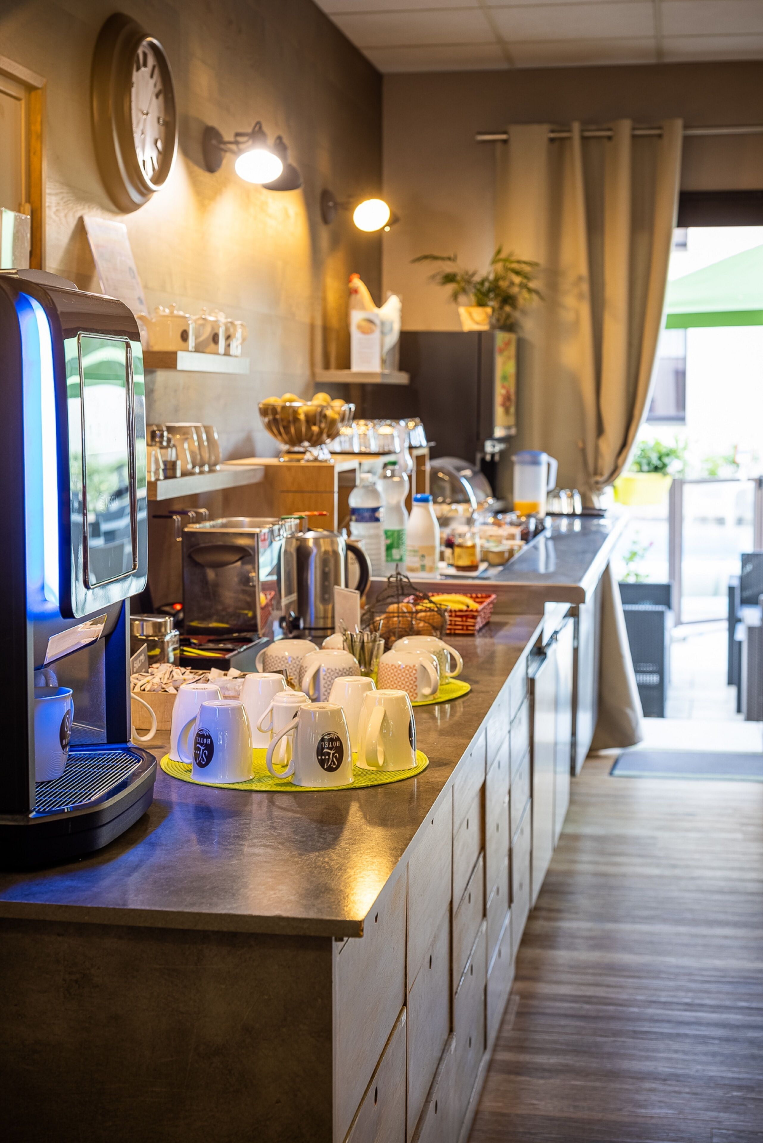 daily buffet breakfast (eur 12 per person)