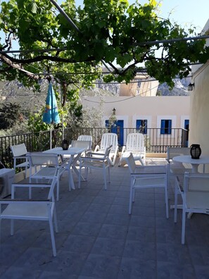 Property grounds - Mela Studios (Kalymnos)
