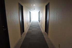 Hallway - Sunline Fukuoka Hakata Ekimae (Fukuoka)