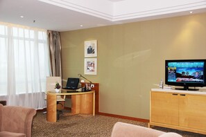 Minibar, in-room safe, desk, blackout curtains