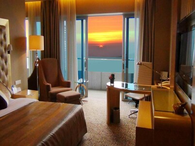 Glarun Jinling Hotel Nanjing