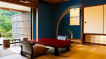 传统客房, 无烟房 (JapaneseStyle with OpenAirBath(annex)) | 1 多间卧室、羽绒被、客房内保险箱、免费 WiFi