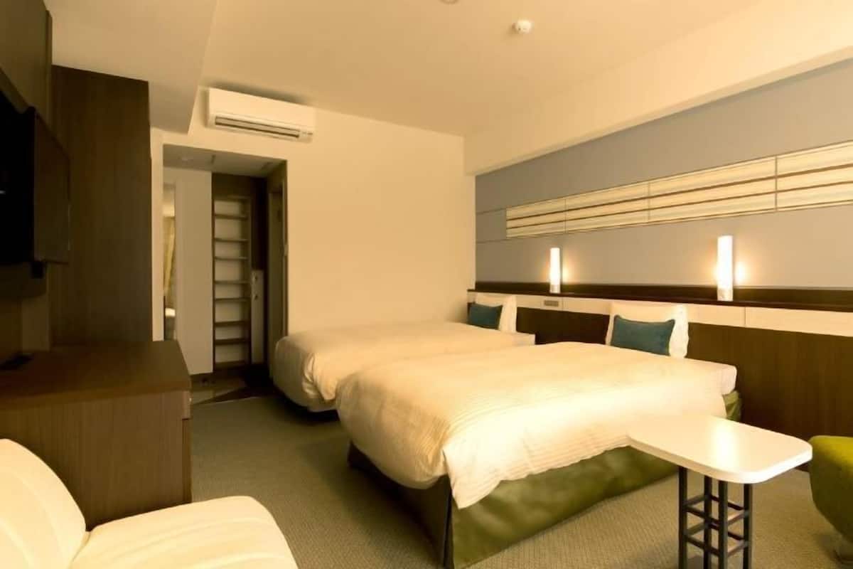 1 Schlafzimmer, Zimmersafe, Schreibtisch, Verdunkelungsvorhänge