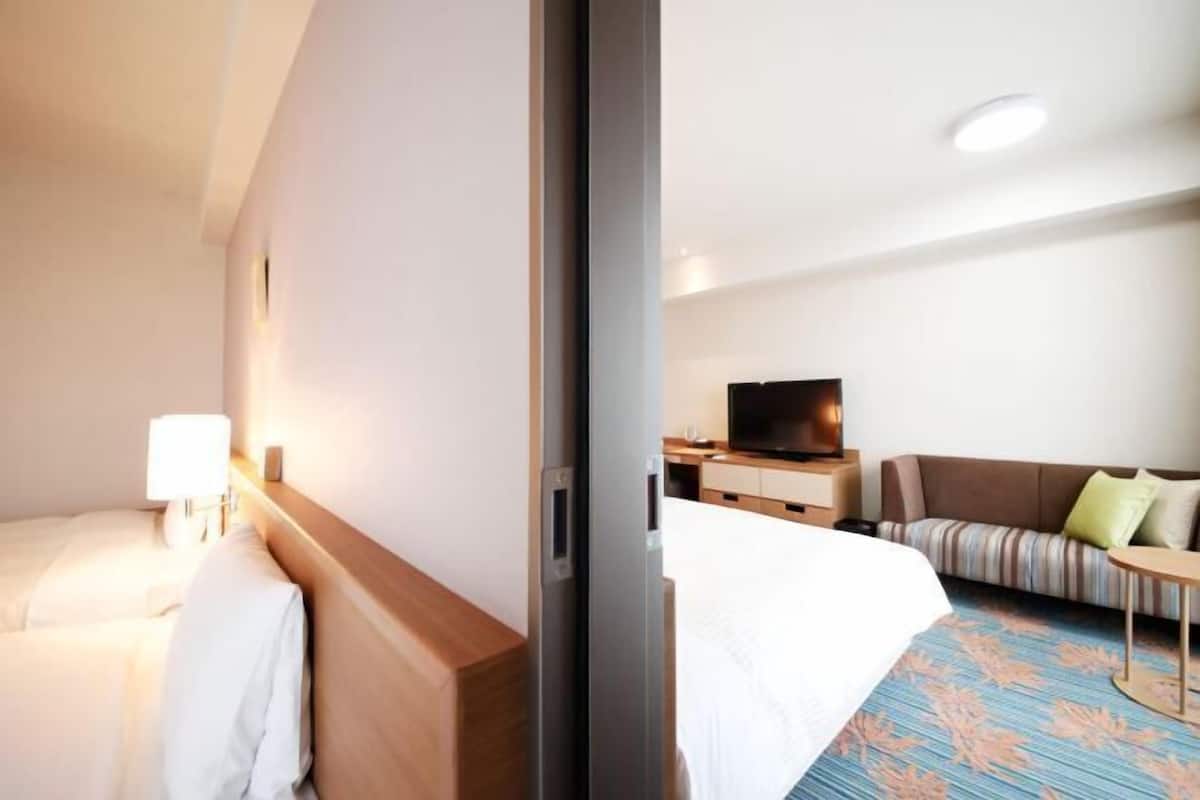 Coffres-forts dans les chambres, bureau, rideaux occultants