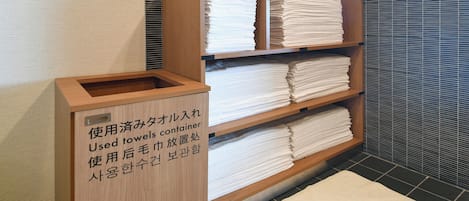 公共浴室