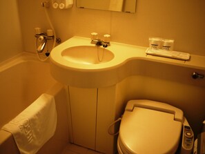 Single Room, Smoking | Bathroom | Shower, hair dryer, slippers, electronic bidet - Hotel Kiyoshi Nagoya 2 (Nagoya)