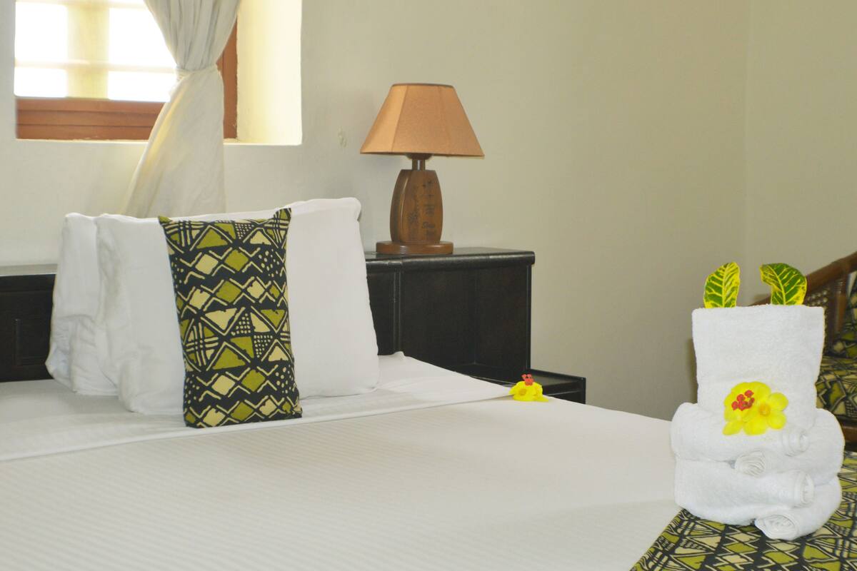 Minibar dan Wi-Fi gratis
