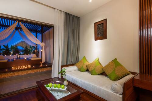 Club-Suite (Free One Time Sunset Cocktail Set) | 1 Schlafzimmer, hochwertige Bettwaren, Betten mit Memory-Foam-Matratzen