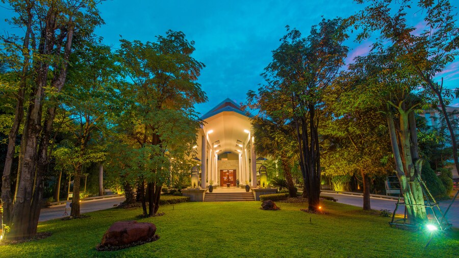 THE PRIVILEGE FLOOR by Borei Angkor