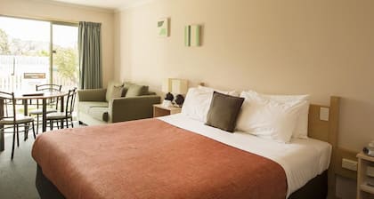 Rose Garden Motel