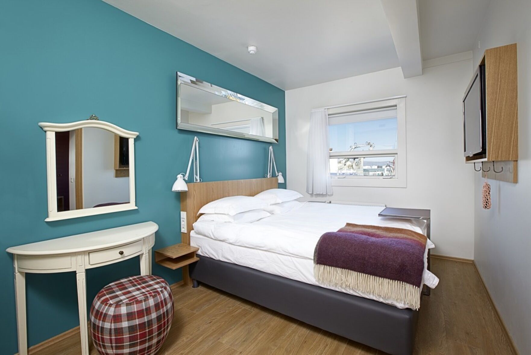 Coffres-forts dans les chambres, bureau