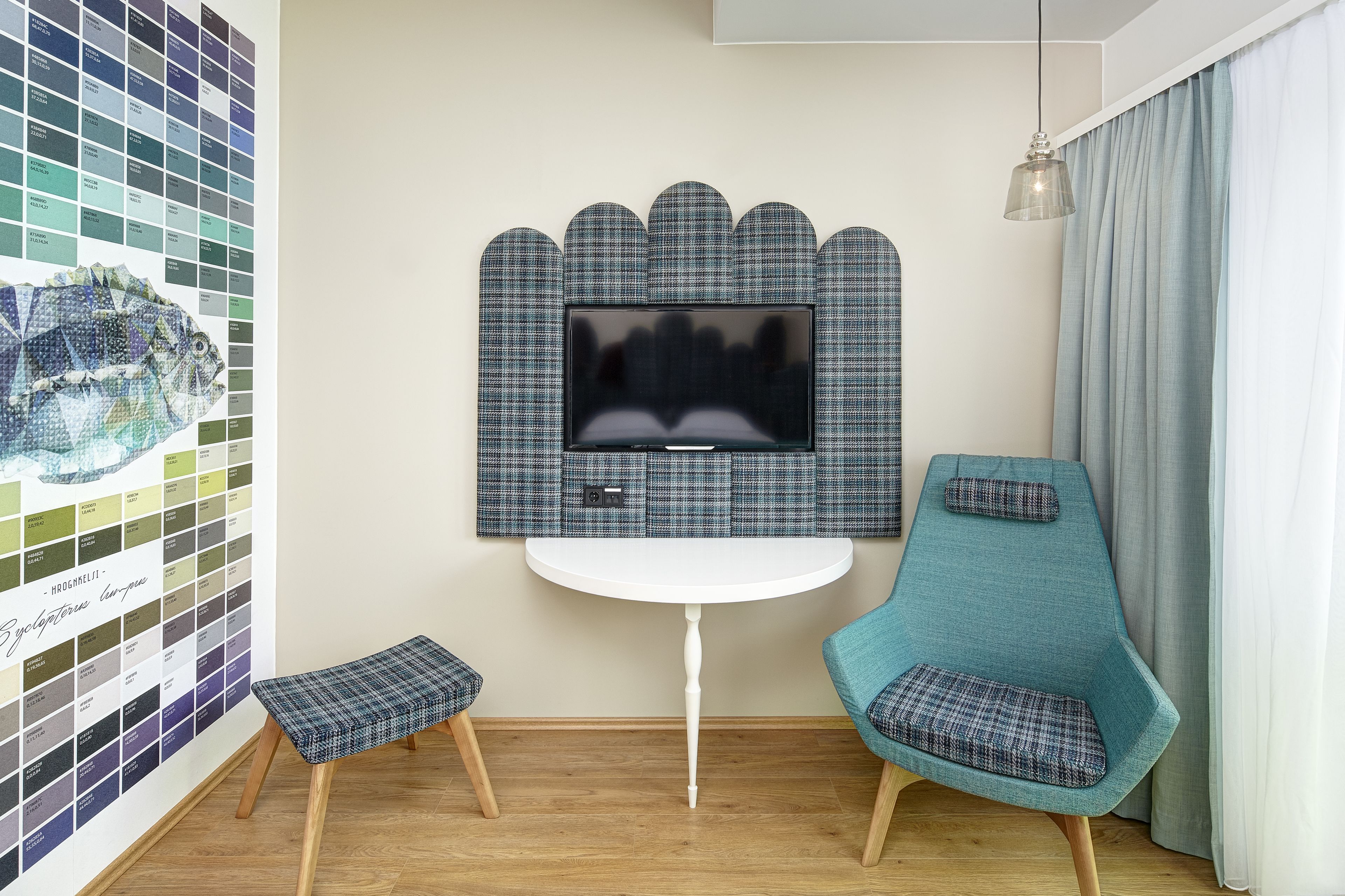 1 bedroom, hypo-allergenic bedding, in-room safe, desk