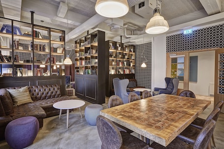 Meeting facility. Reykjavik Marina - Berjaya Iceland Hotels