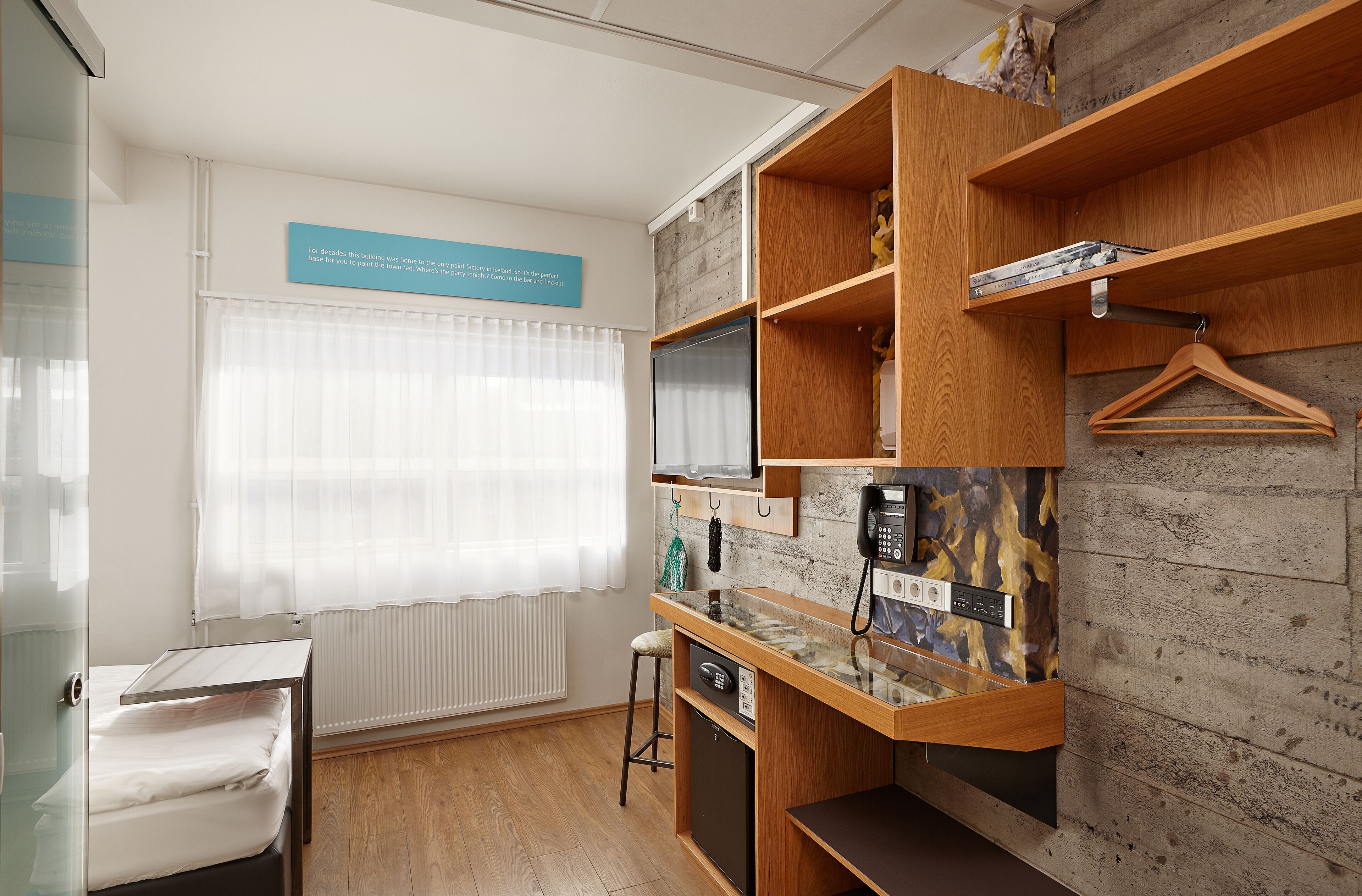 1 bedroom, hypo-allergenic bedding, in-room safe, desk