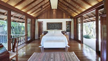 Egyptian cotton sheets, premium bedding, down comforters