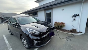 Borne de recharge pour véhicule électrique