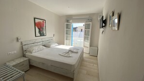 View from room - Mare Monte (Ios)